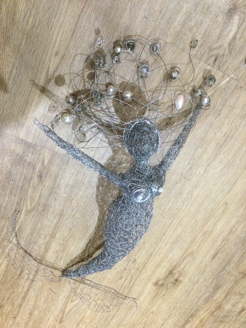 Beautiful Hand-crafted Cornish Mermaid - Image 2
